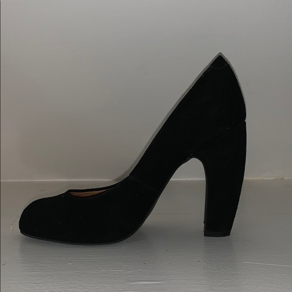 Kimchi Blue - Black Suede Classic Heels